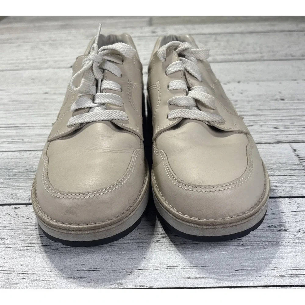 Clarks clark trek